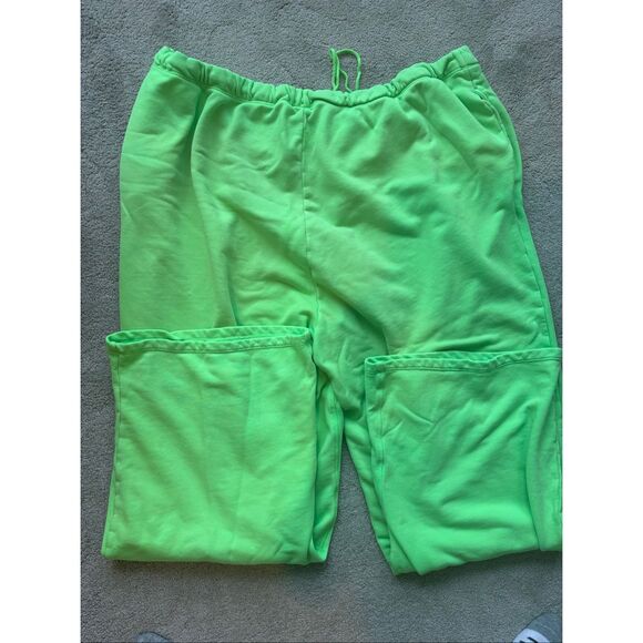 NWOT SKIMS Light French Terry Pant - Neon Green 4X, $80 A28 - Picture 7 of 7